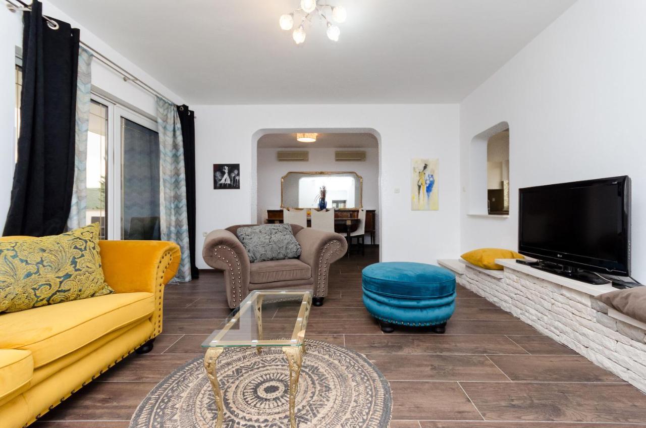 Apartments Milan Rakalj المظهر الخارجي الصورة