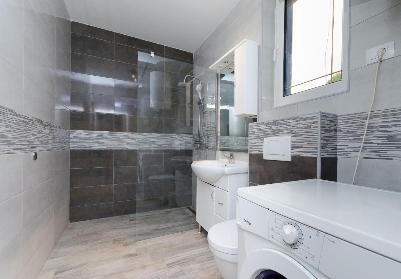 Apartments Milan Rakalj المظهر الخارجي الصورة