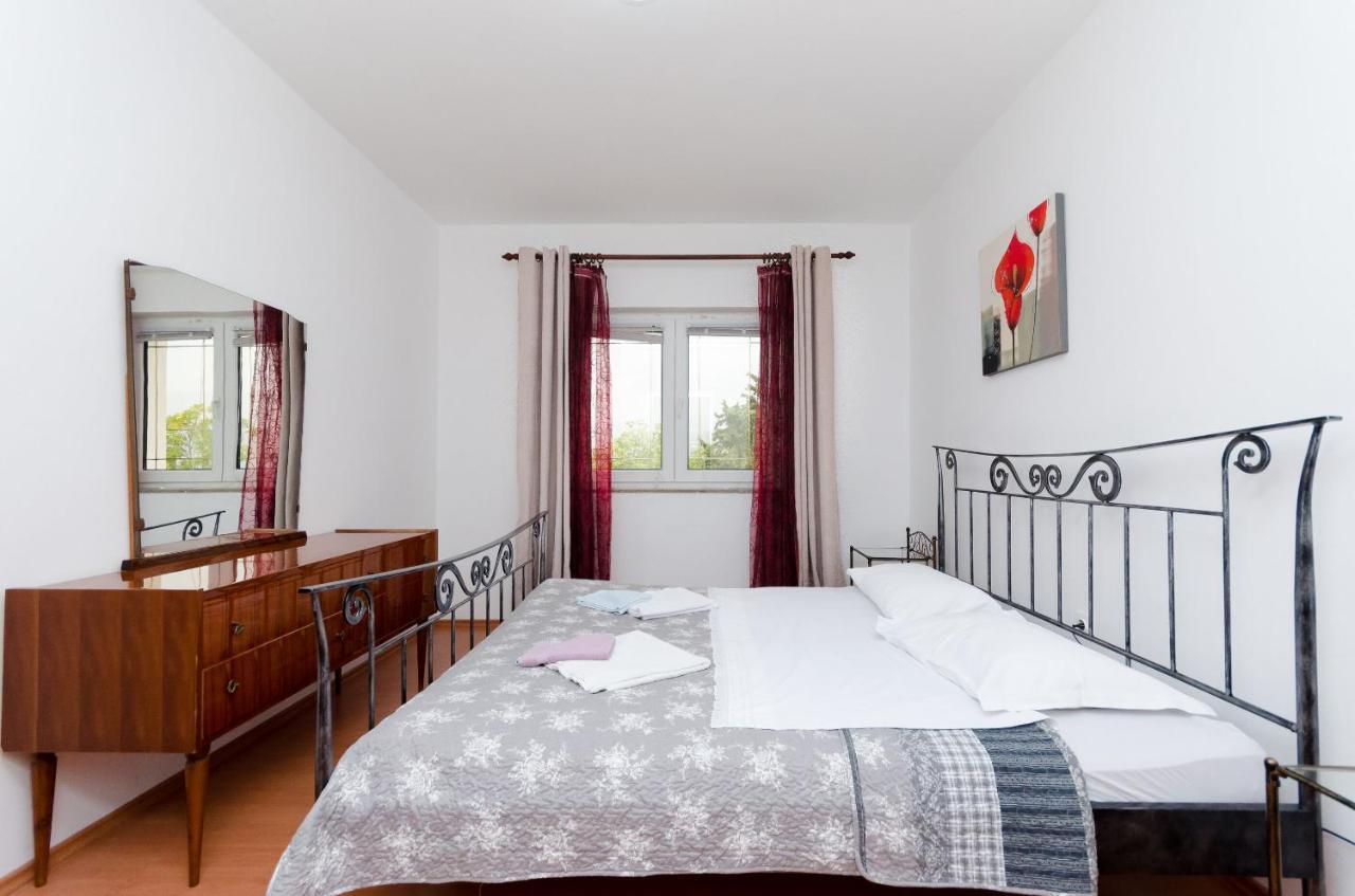 Apartments Milan Rakalj المظهر الخارجي الصورة