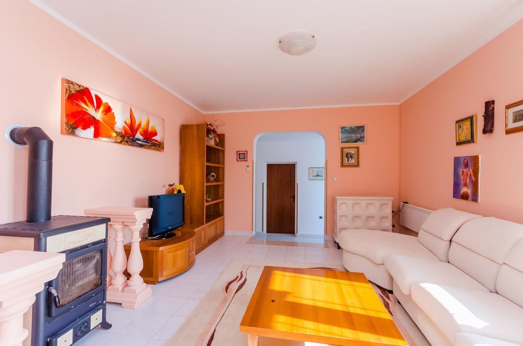 Apartments Milan Rakalj المظهر الخارجي الصورة
