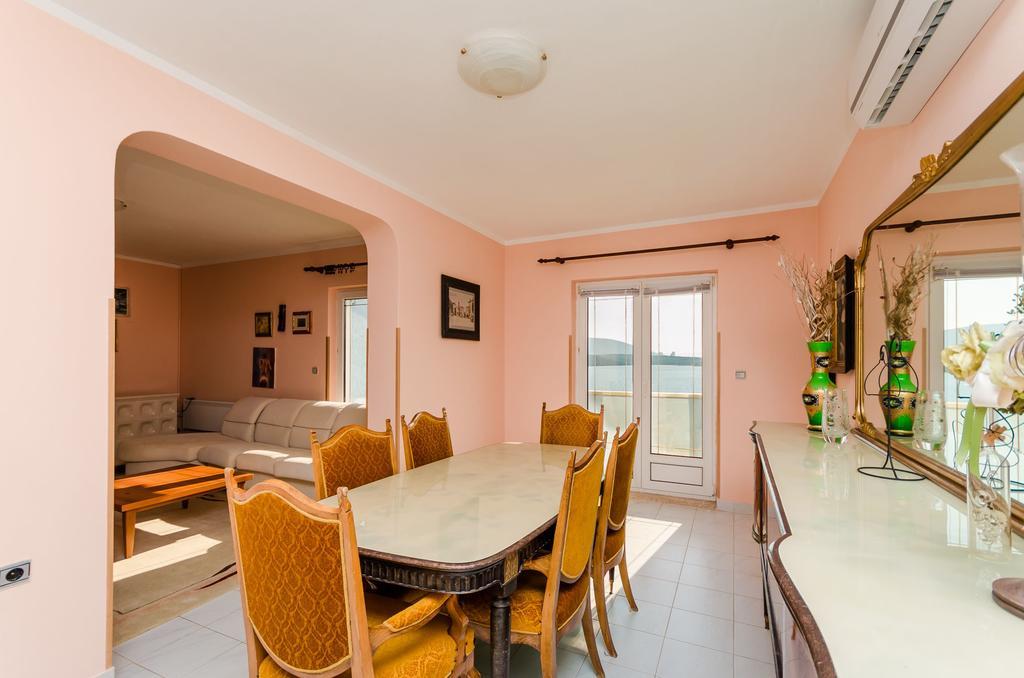 Apartments Milan Rakalj المظهر الخارجي الصورة